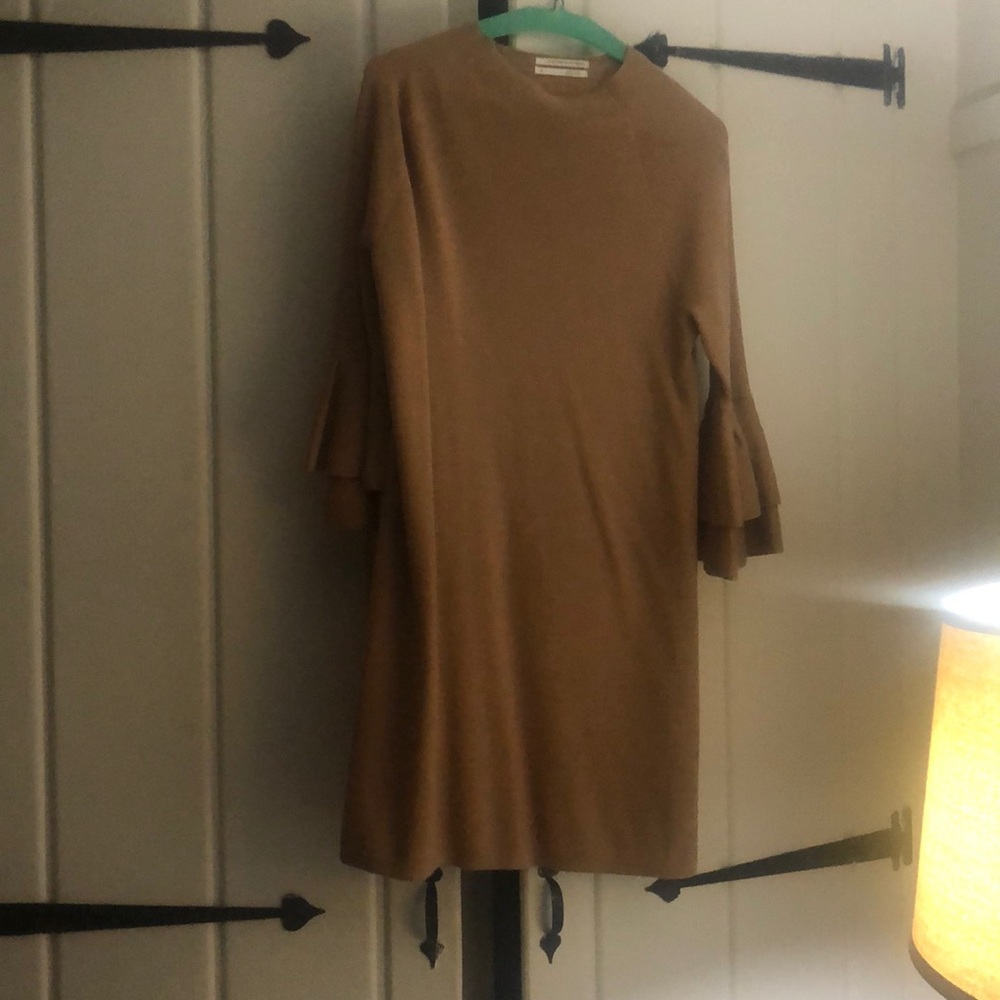 Anthropologie tan dress perfect for fall